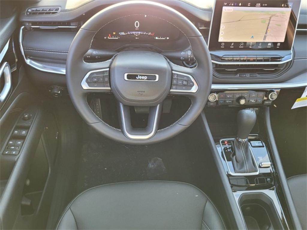 2022 Jeep Compass - $35,956
