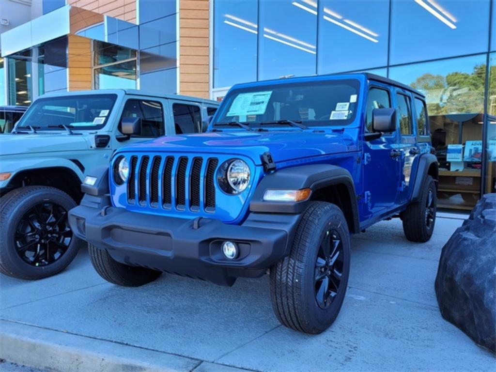 2023 Jeep Wrangler Sport photo