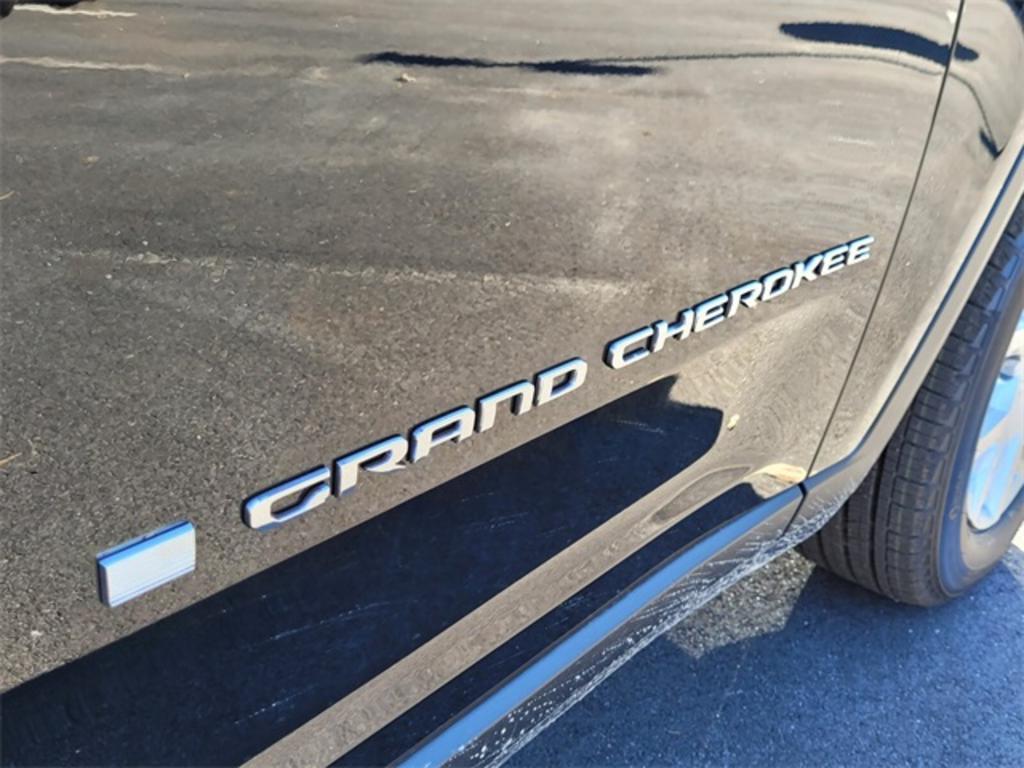 2023 Jeep Grand Cherokee Limited photo