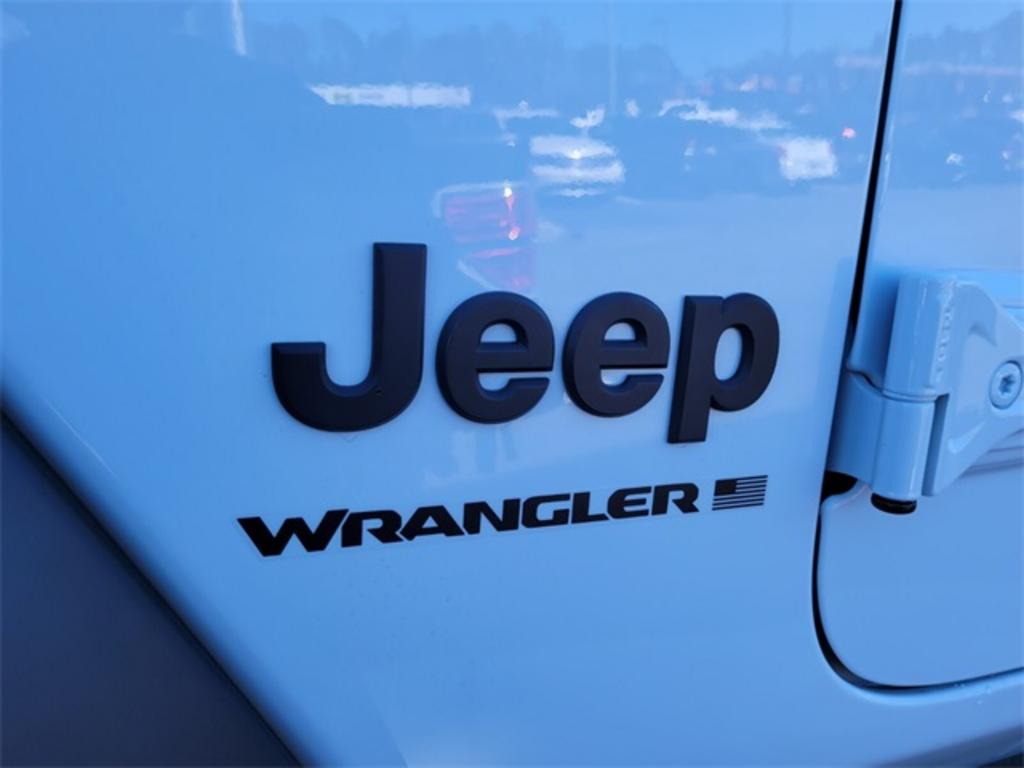 2023 Jeep Wrangler Sport photo