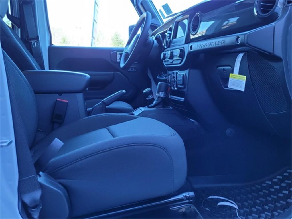 2023 Jeep Wrangler Sport photo
