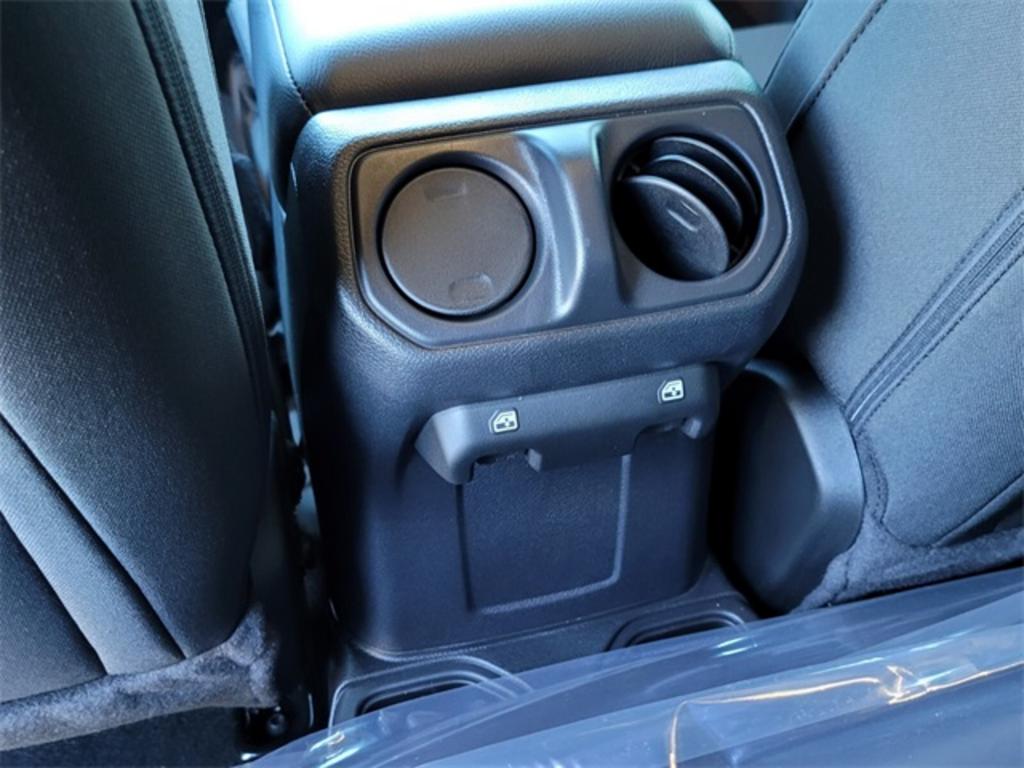 2023 Jeep Wrangler Sport photo
