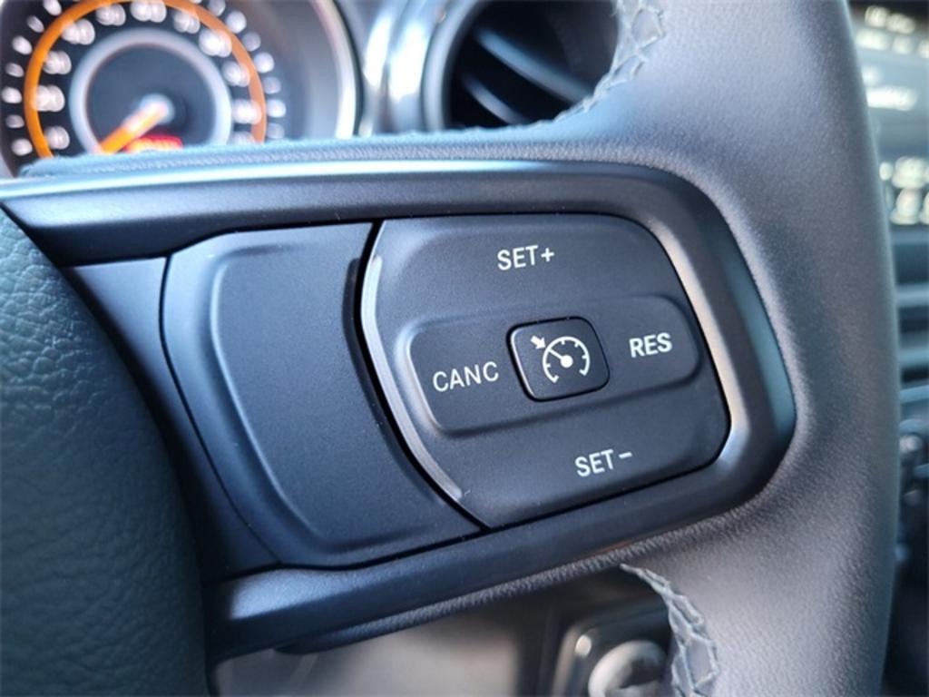 2023 Jeep Wrangler Sport photo