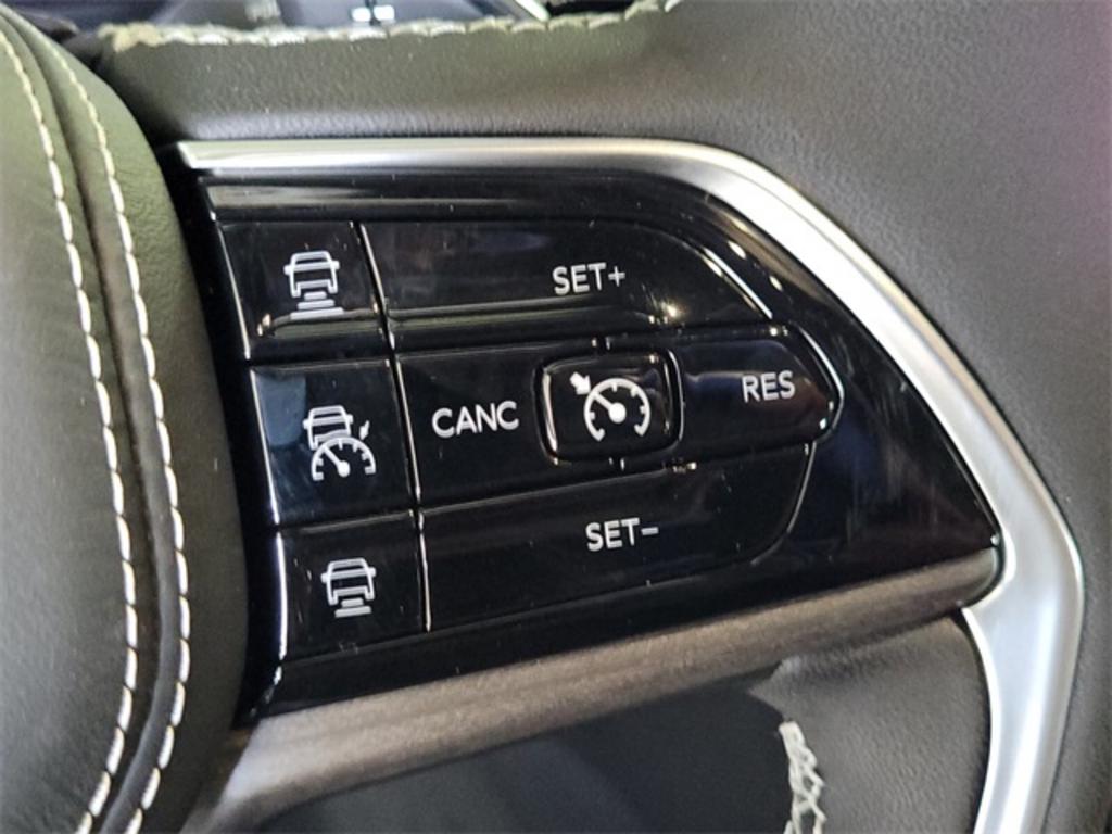 2023 Jeep Cherokee - $56,248