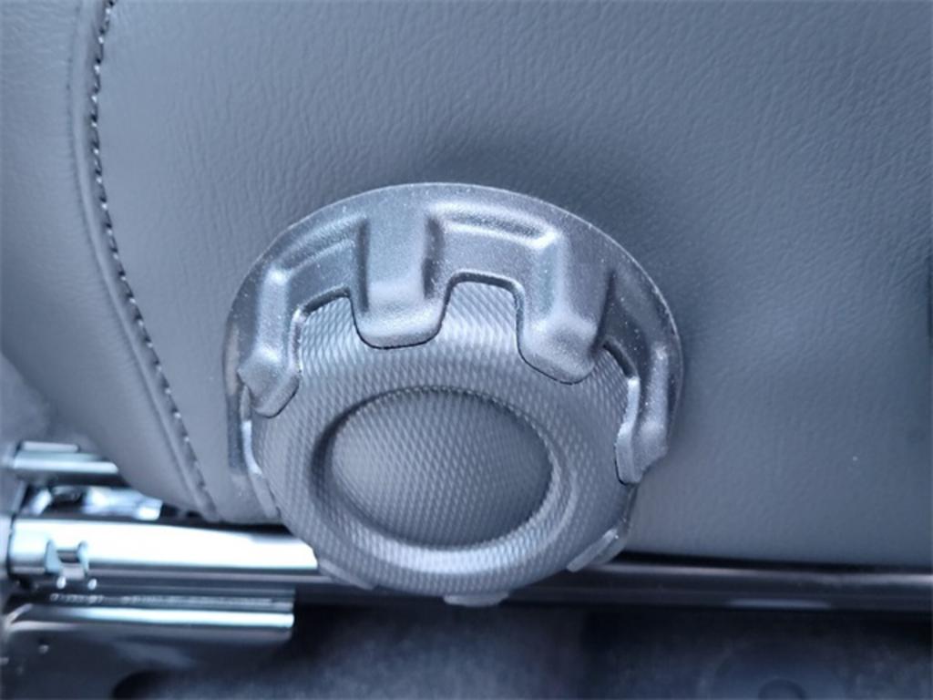 2023 Jeep Wrangler Rubicon photo