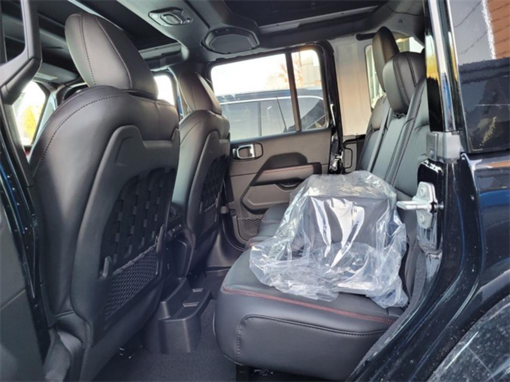 2023 Jeep Wrangler Rubicon photo