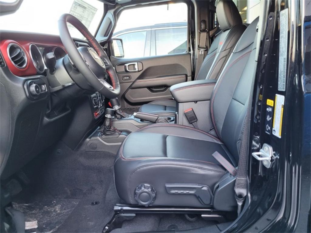 2023 Jeep Wrangler Rubicon photo