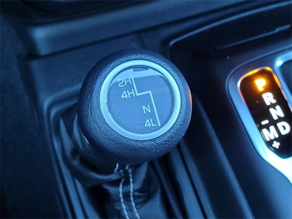 2023 Jeep Wrangler Sahara photo