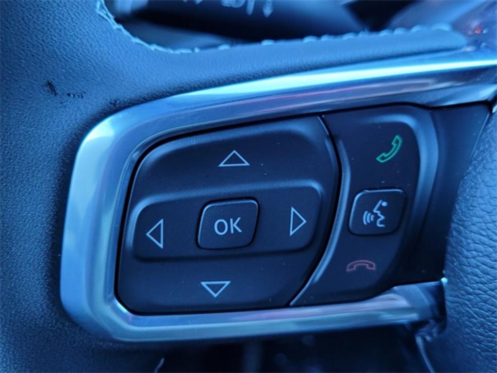2023 Jeep Wrangler Sahara photo