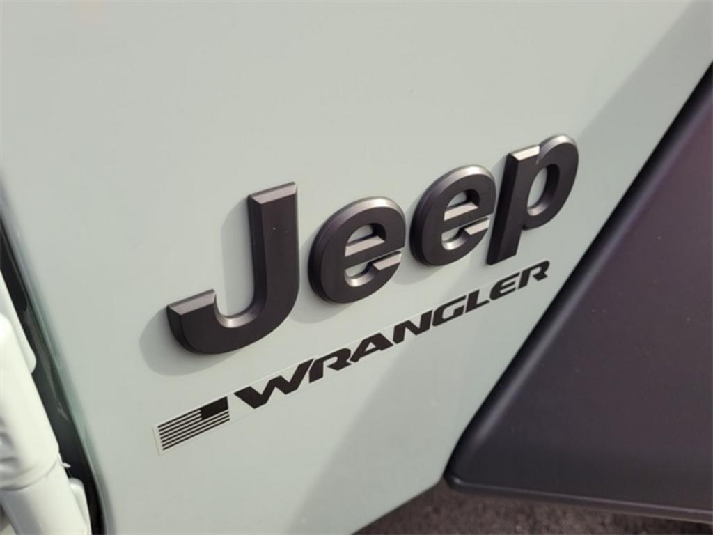 2023 Jeep Wrangler Sport photo