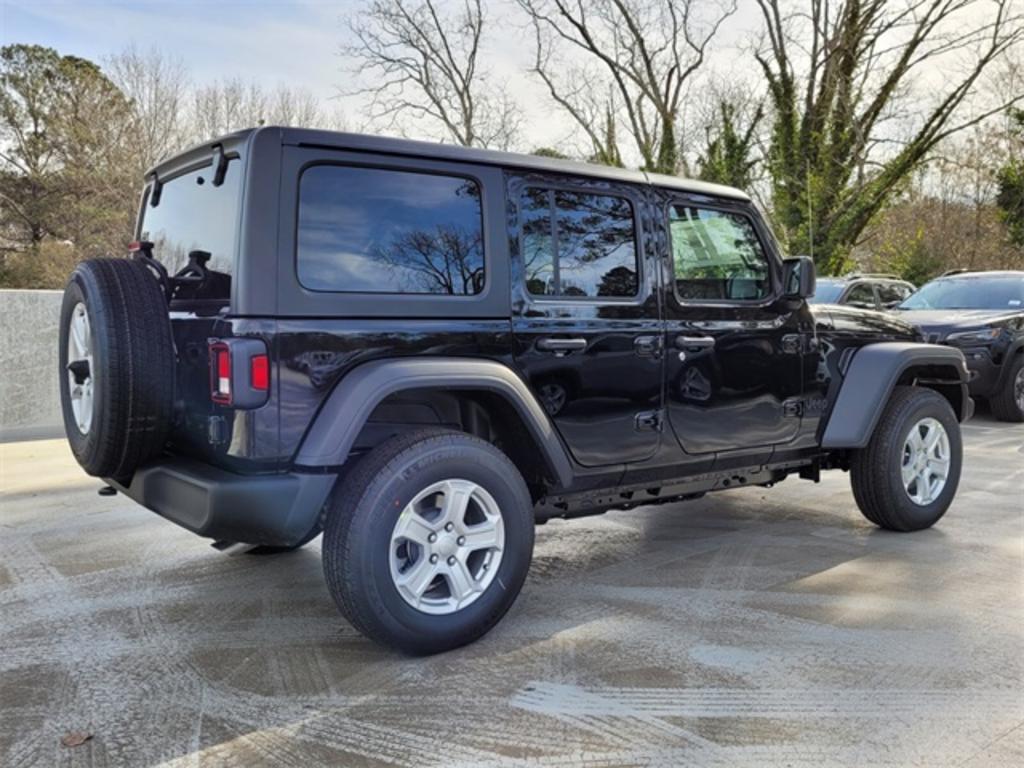 2023 Jeep Wrangler Sport photo