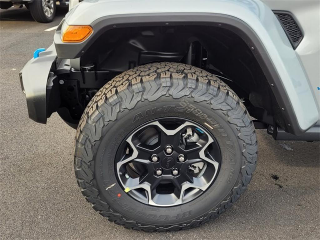 2023 Jeep Wrangler Rubicon 4xe photo