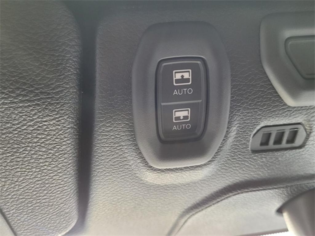2023 Jeep Wrangler Rubicon 4xe photo
