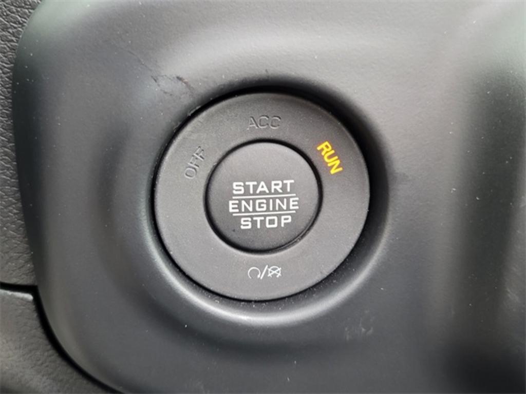 2023 Jeep Wrangler Rubicon 4xe photo