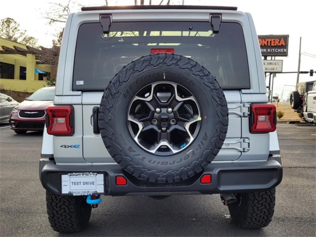 2023 Jeep Wrangler Rubicon 4xe photo