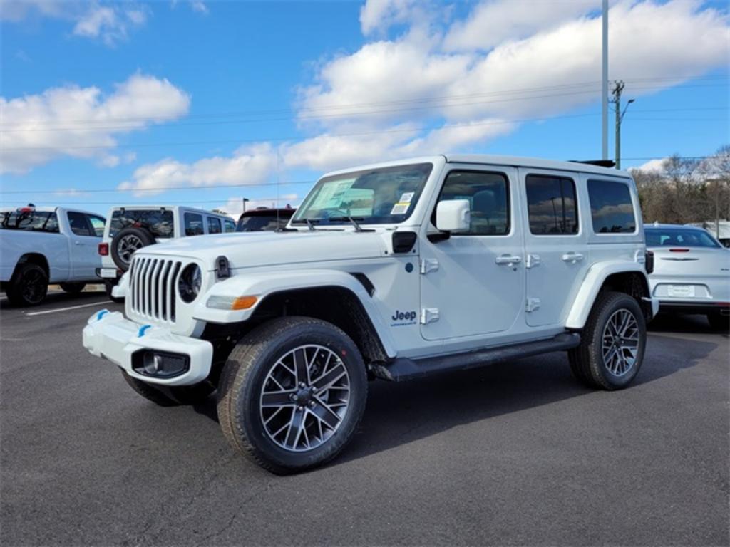 2023 Jeep Wrangler Sahara 4xe photo