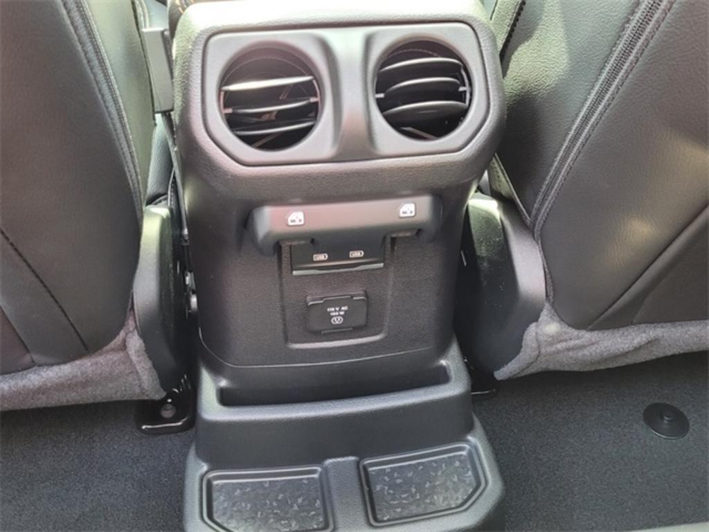2023 Jeep Wrangler Sahara 4xe photo