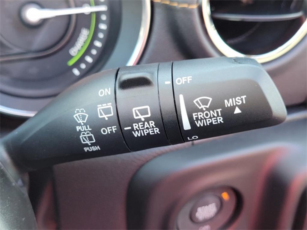 2023 Jeep Wrangler Sahara 4xe photo
