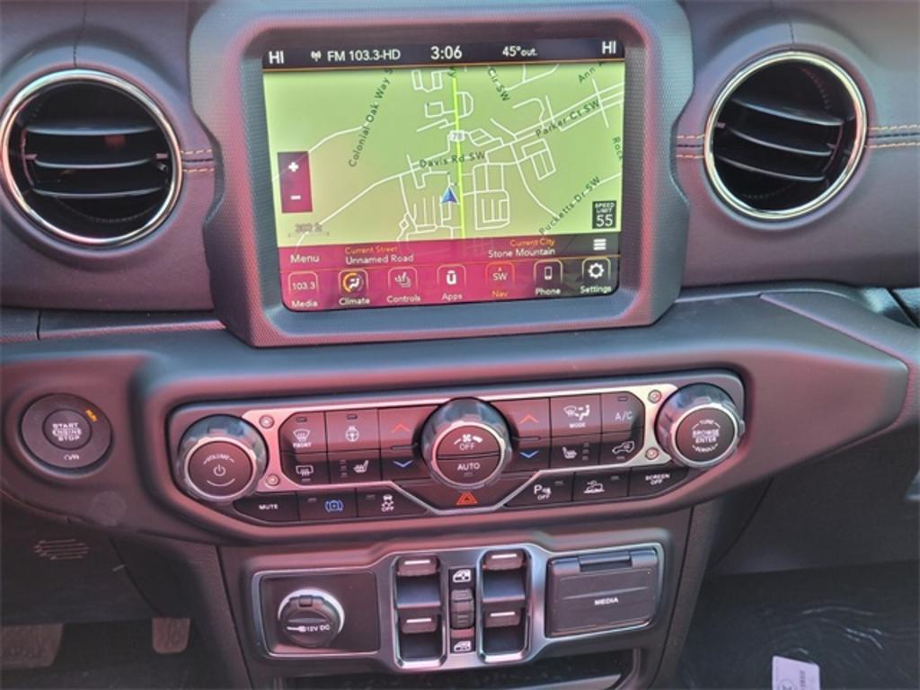 2023 Jeep Wrangler Sahara 4xe photo