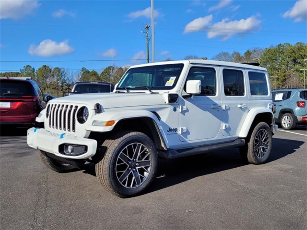 2023 Jeep Wrangler Sahara 4xe photo