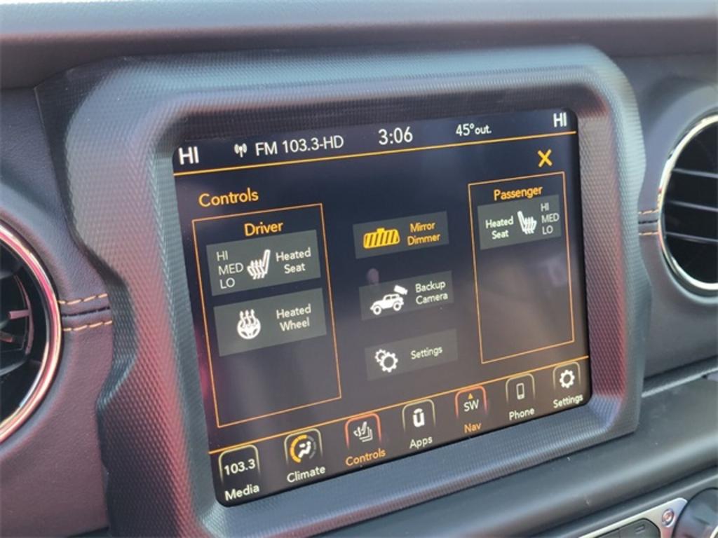 2023 Jeep Wrangler Sahara 4xe photo