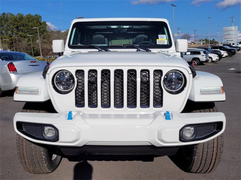 2023 Jeep Wrangler Sahara 4xe photo