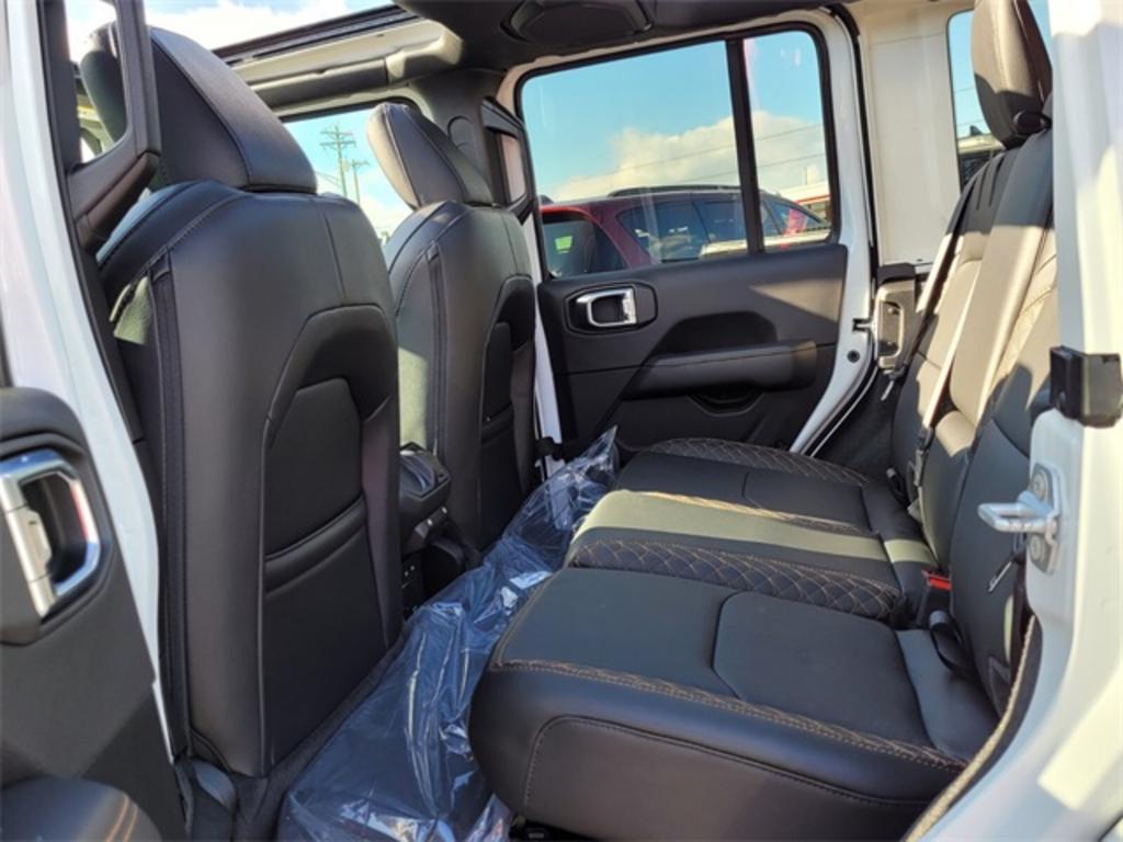 2023 Jeep Wrangler Sahara 4xe photo