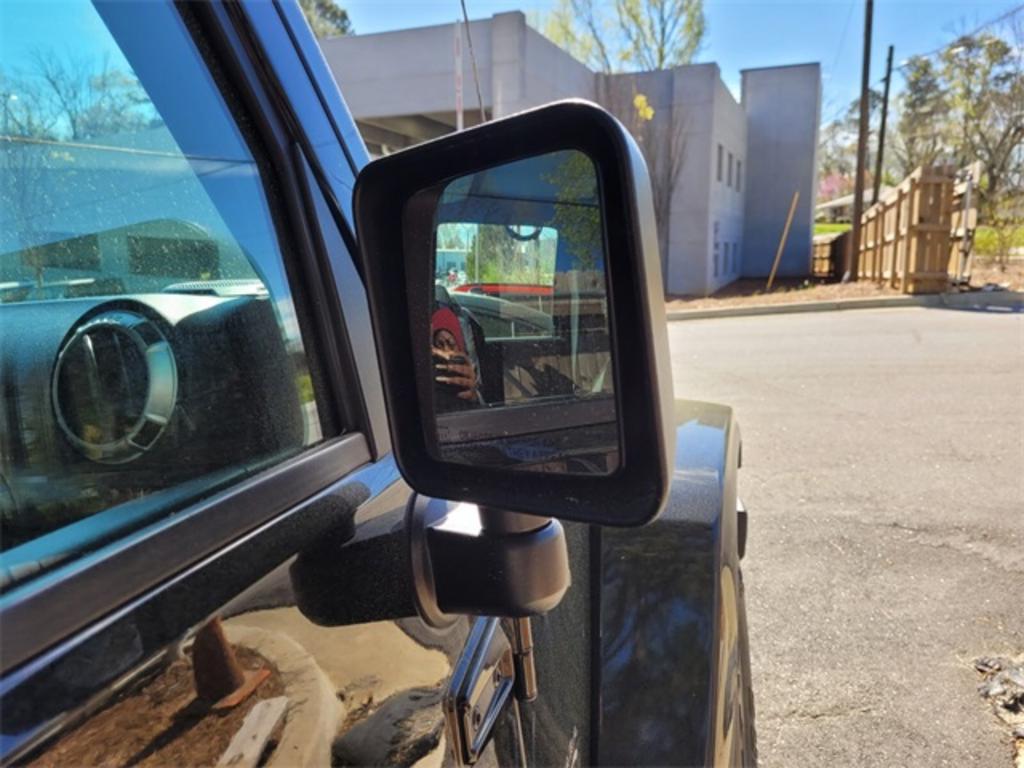 2018 Jeep Wrangler JK Unlimited Sahara photo