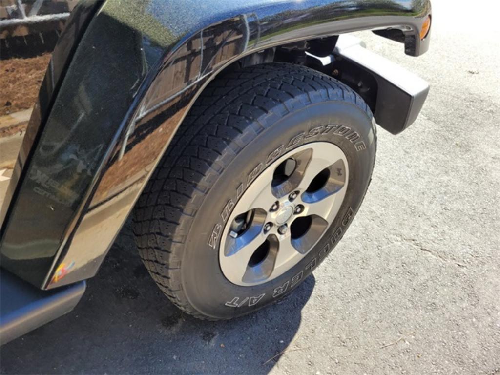 2018 Jeep Wrangler JK Unlimited Sahara photo
