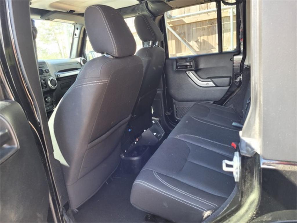 2018 Jeep Wrangler JK Unlimited Sahara photo