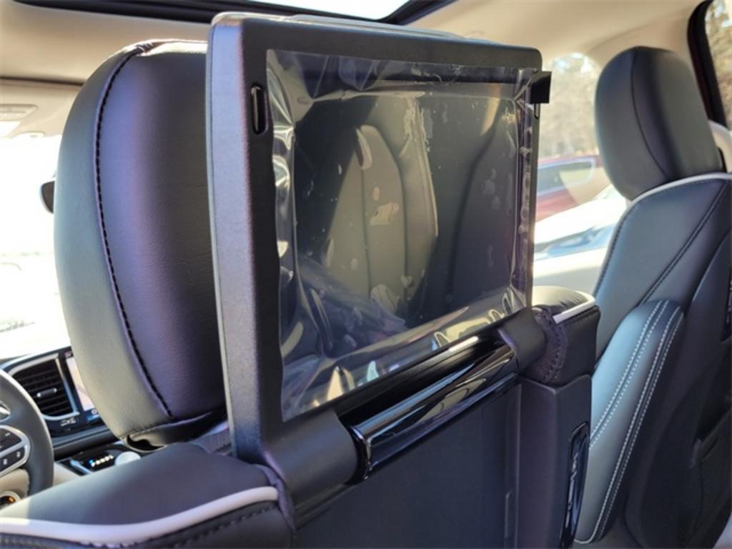2023 Chrysler Pacifica - $52,337
