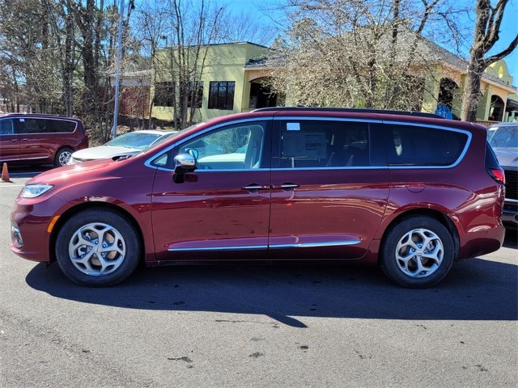 2023 Chrysler Pacifica - $52,337