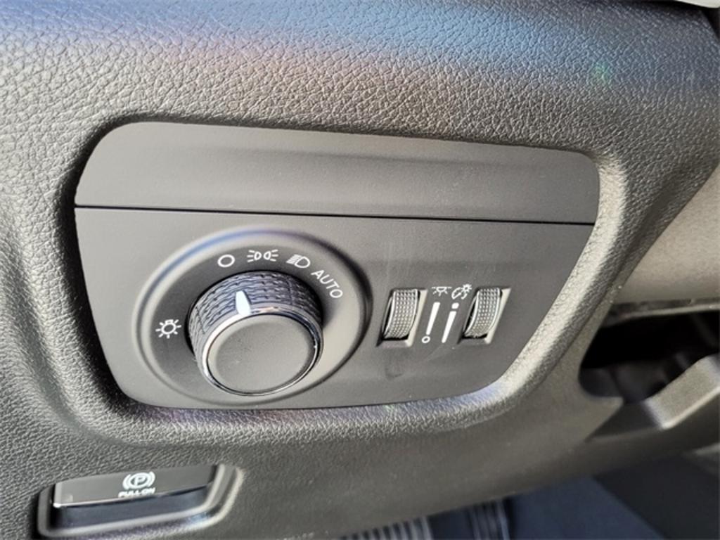 2023 Jeep Cherokee - $37,545