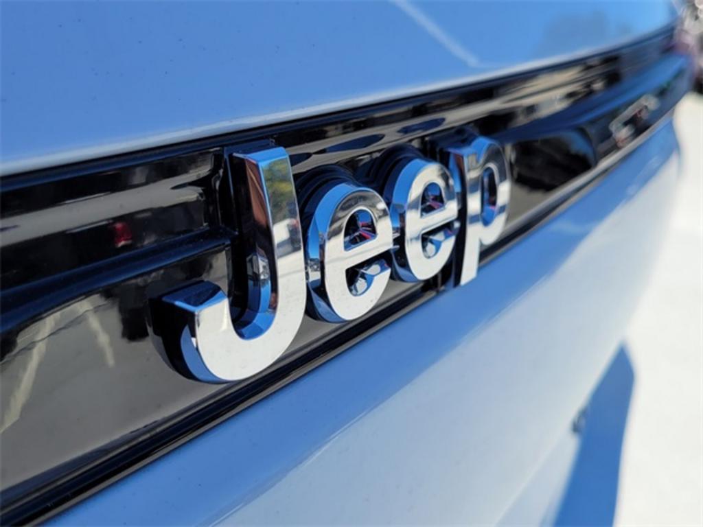 2023 Jeep Cherokee - $37,545