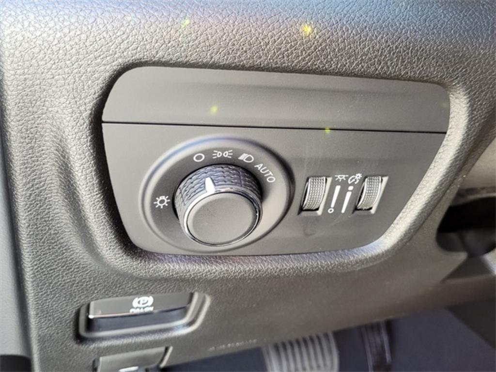2023 Jeep Cherokee - $37,545