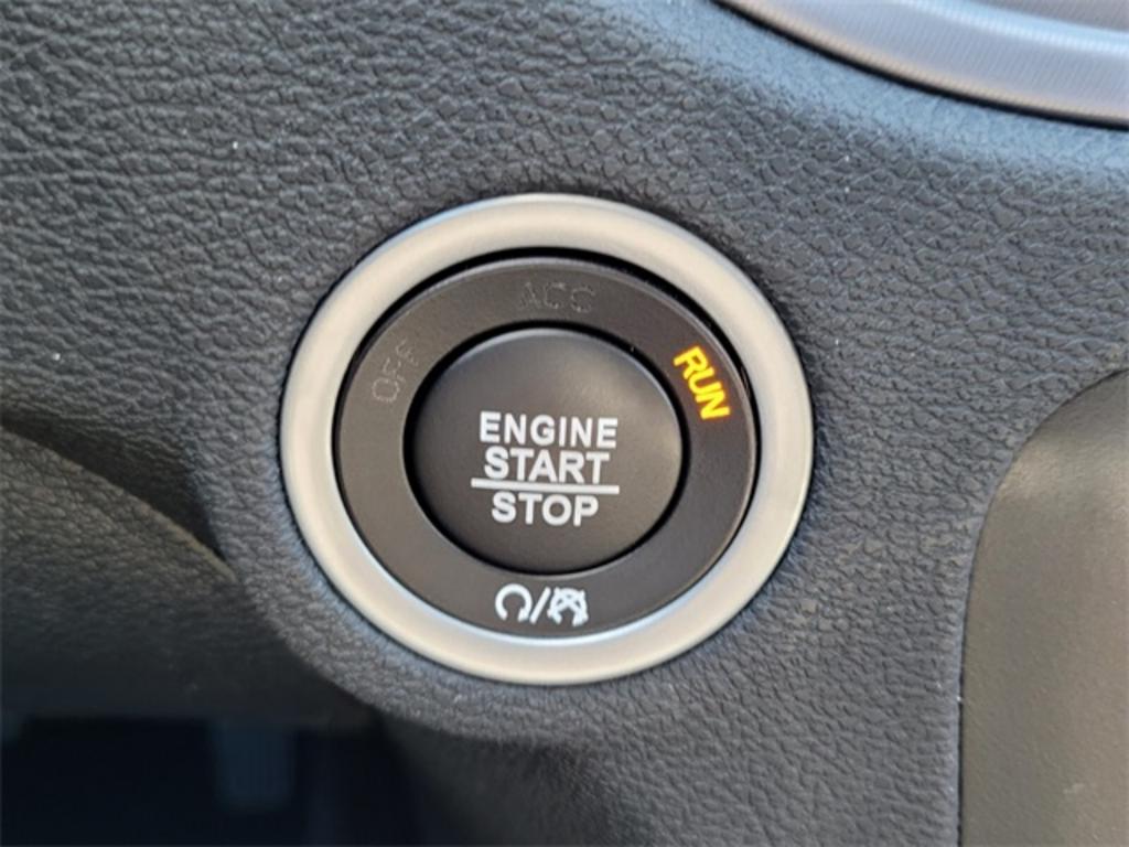 2023 Dodge Charger - $33,824