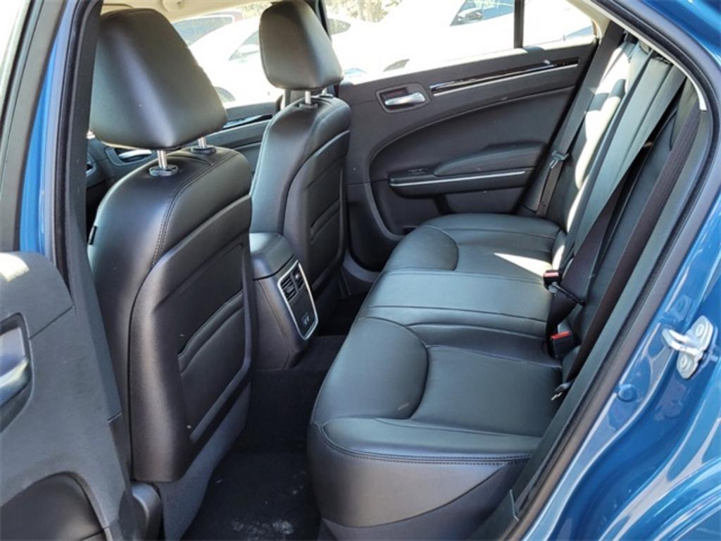 2023 Chrysler 300 - $36,476