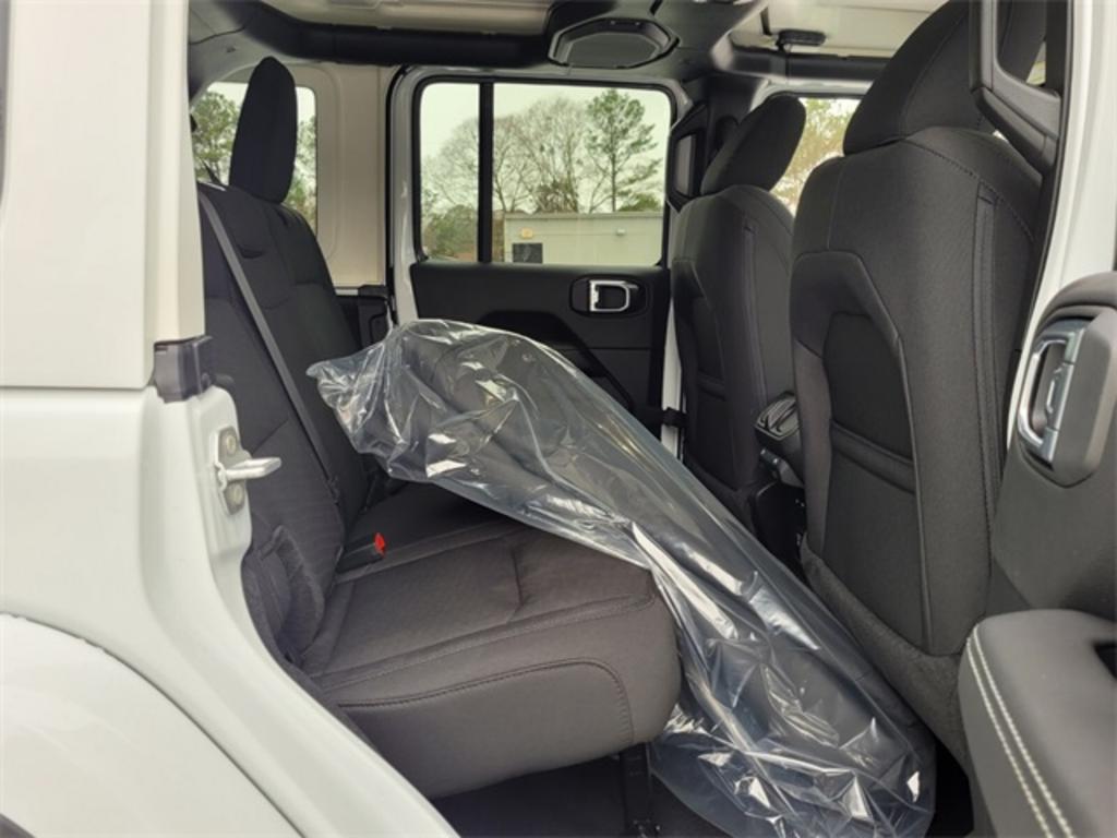 2023 Jeep Wrangler - $51,536
