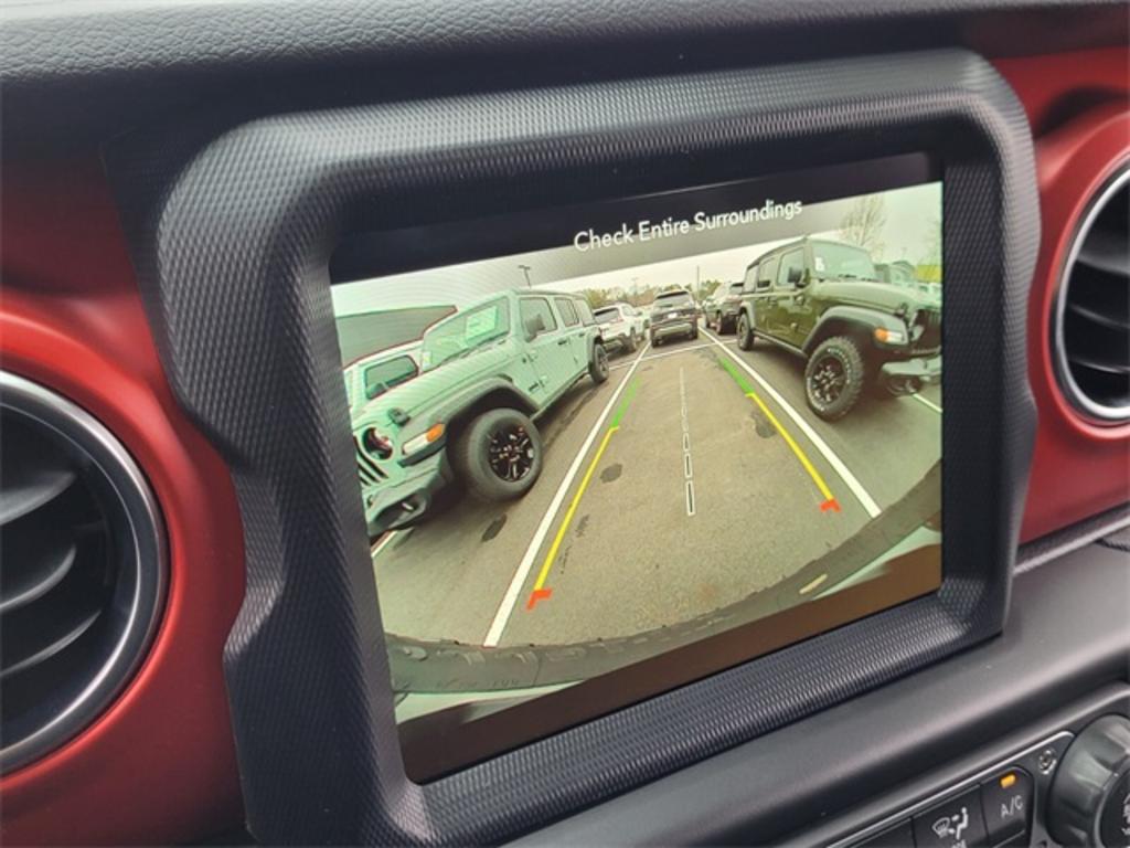 2023 Jeep Wrangler - $51,454