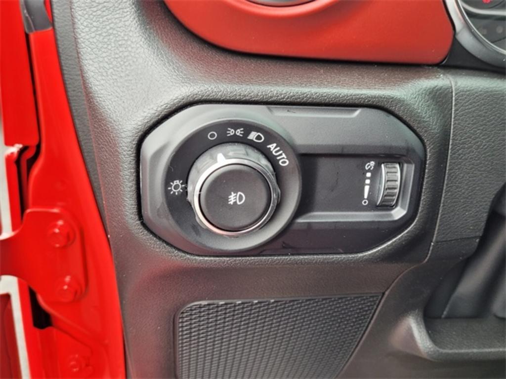 2023 Jeep Wrangler - $51,454