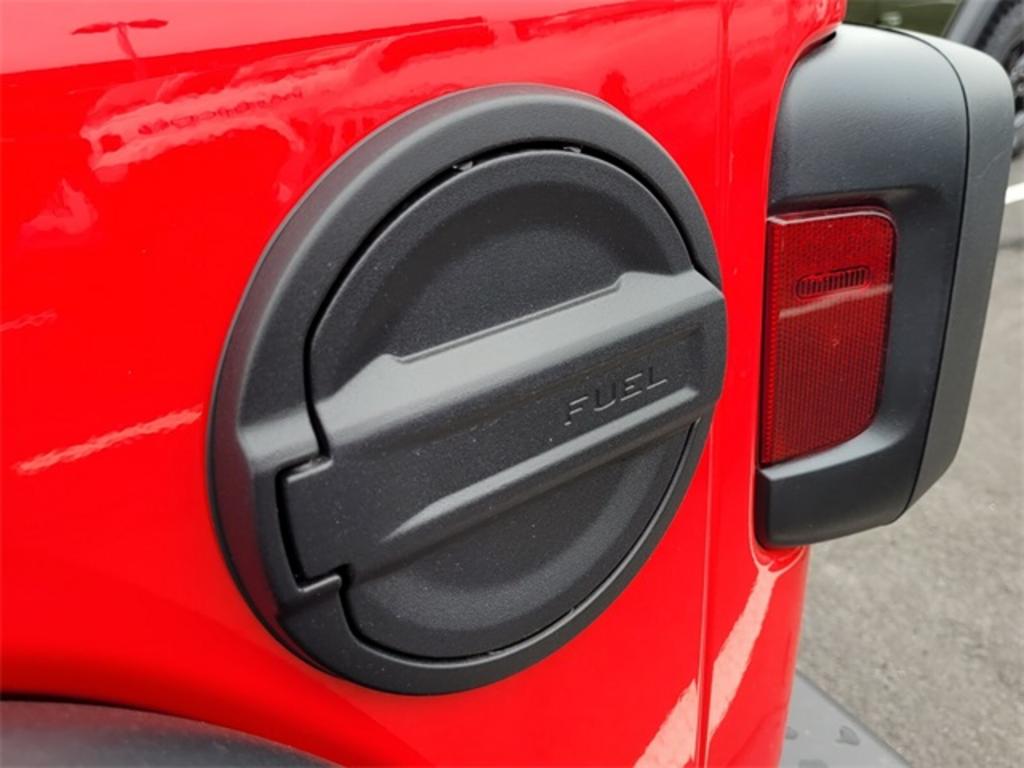 2023 Jeep Wrangler - $51,454
