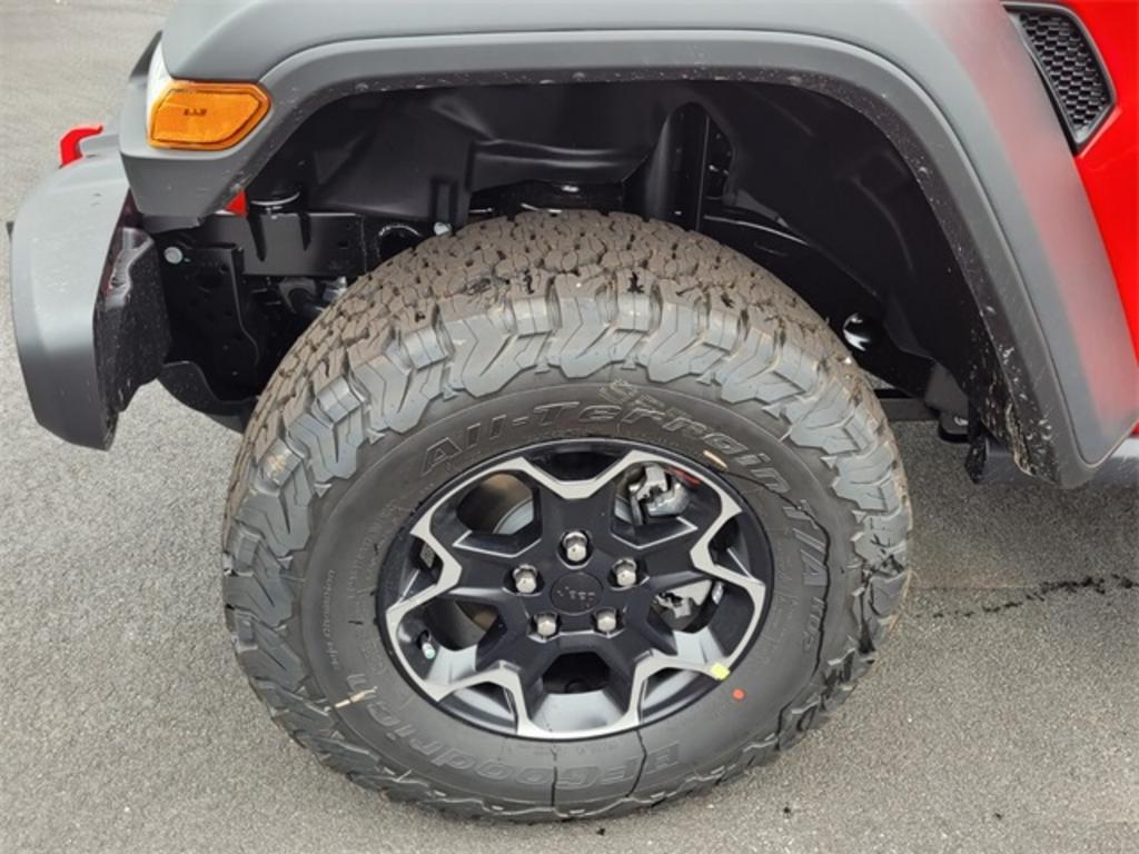 2023 Jeep Wrangler - $51,454