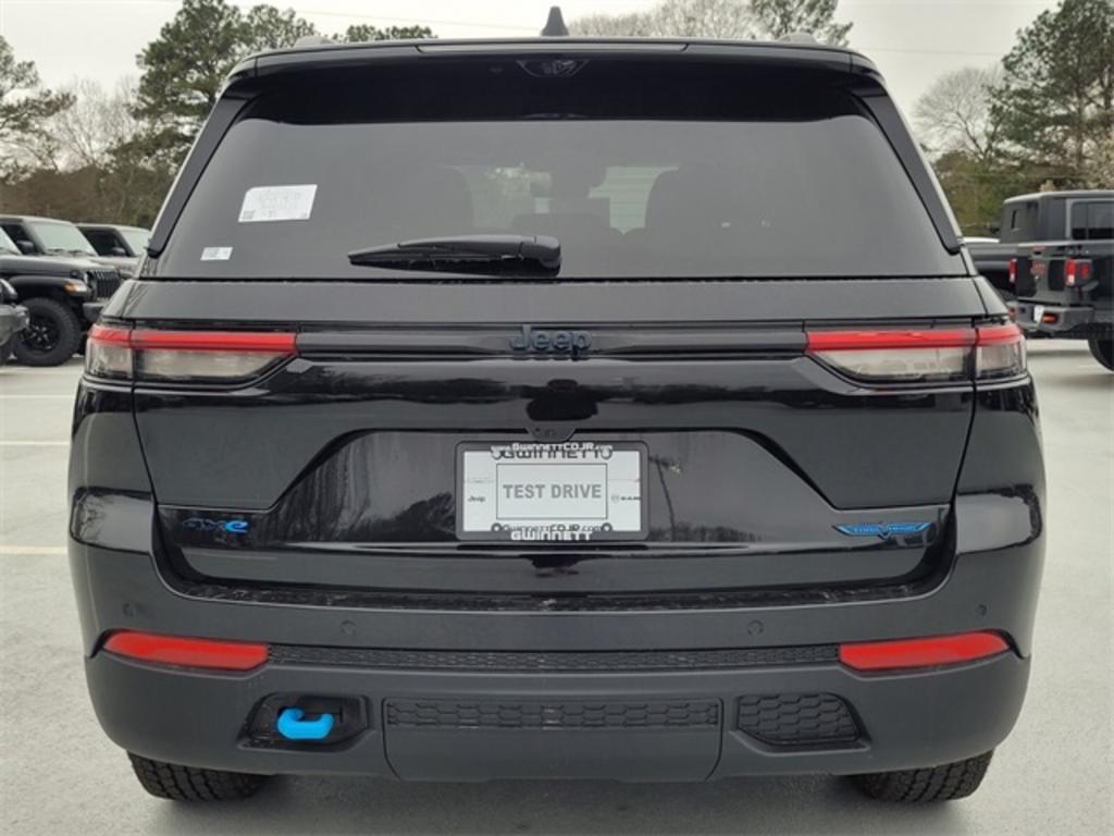 2023 Jeep Cherokee - $69,805