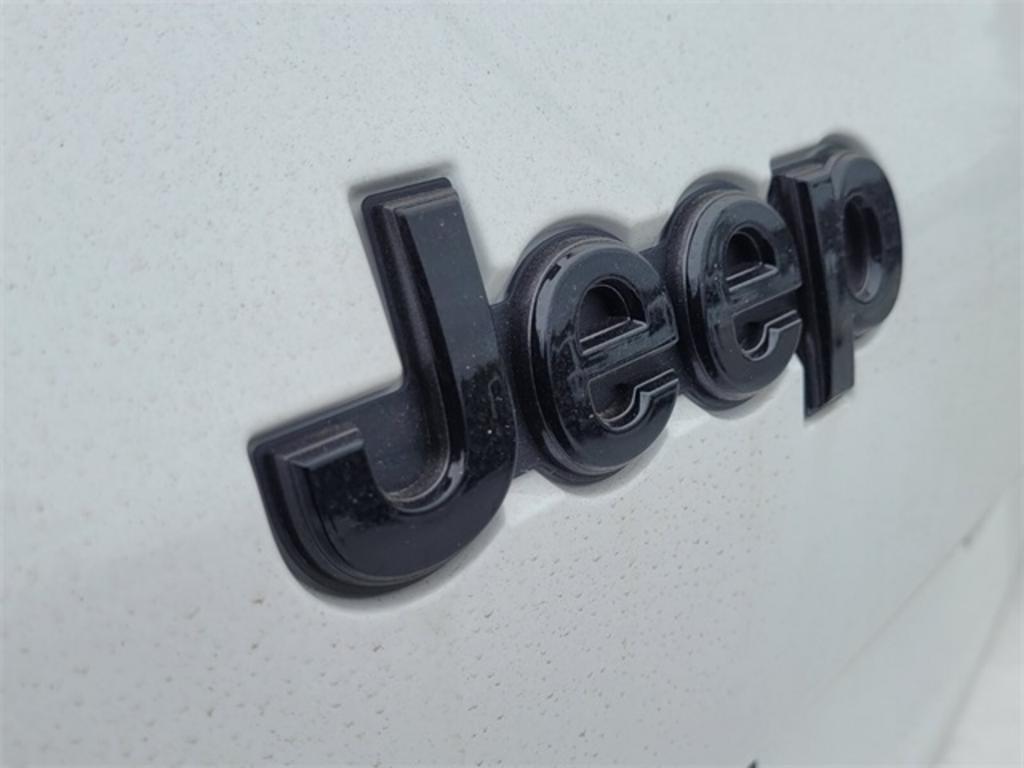 2023 Jeep Cherokee - $45,858