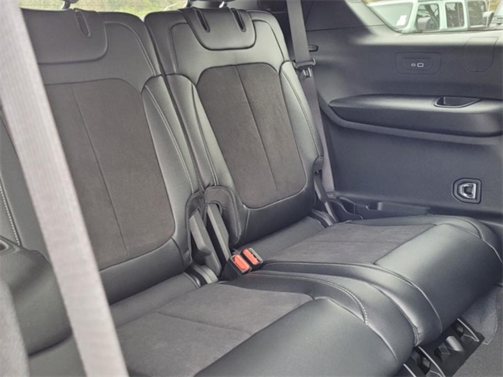 2023 Jeep Cherokee - $45,858