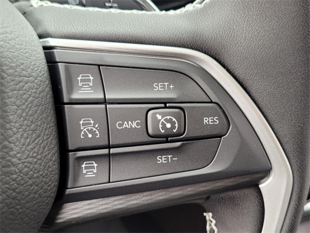 2023 Jeep Cherokee - $45,858