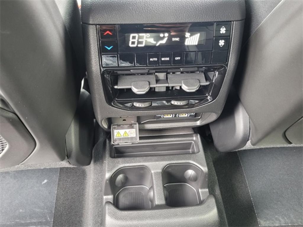 2023 Jeep Cherokee - $45,858