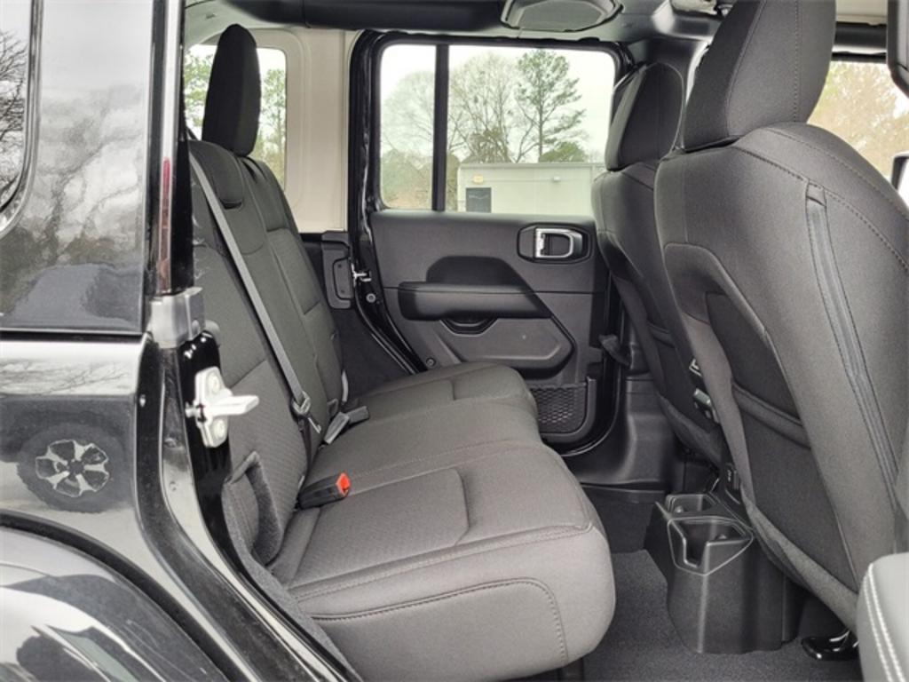 2023 Jeep Wrangler - $52,016