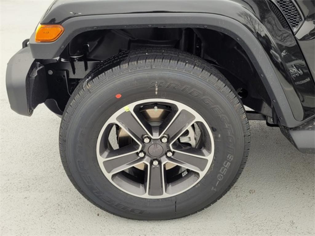 2023 Jeep Wrangler - $52,016