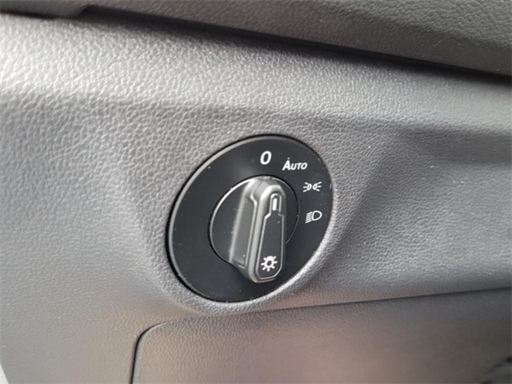 2020 Volkswagen Jetta 1.4T SE photo